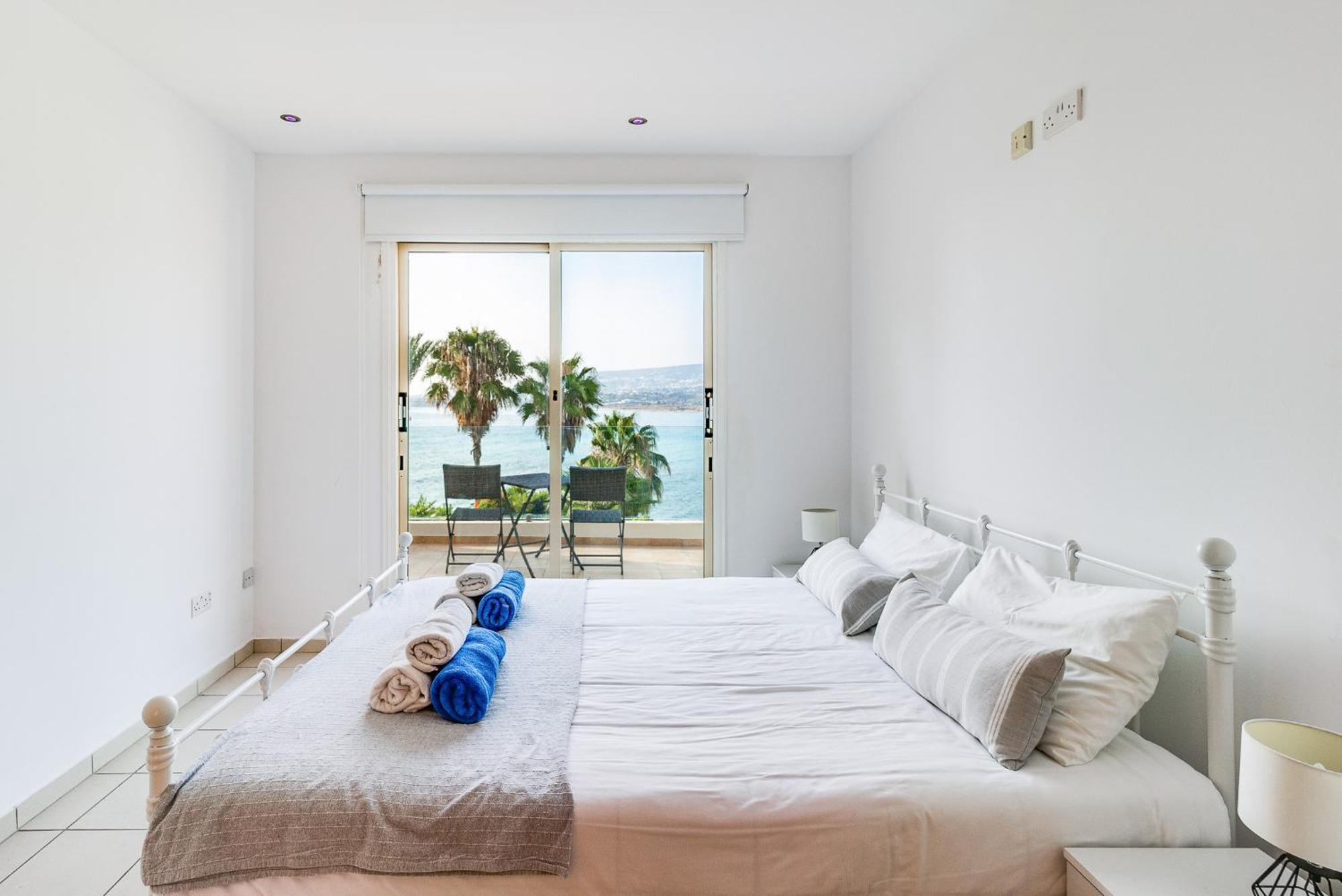 Beach Front Villa Mer Blu By Ezoria Villas Mercan Koyu Dış mekan fotoğraf