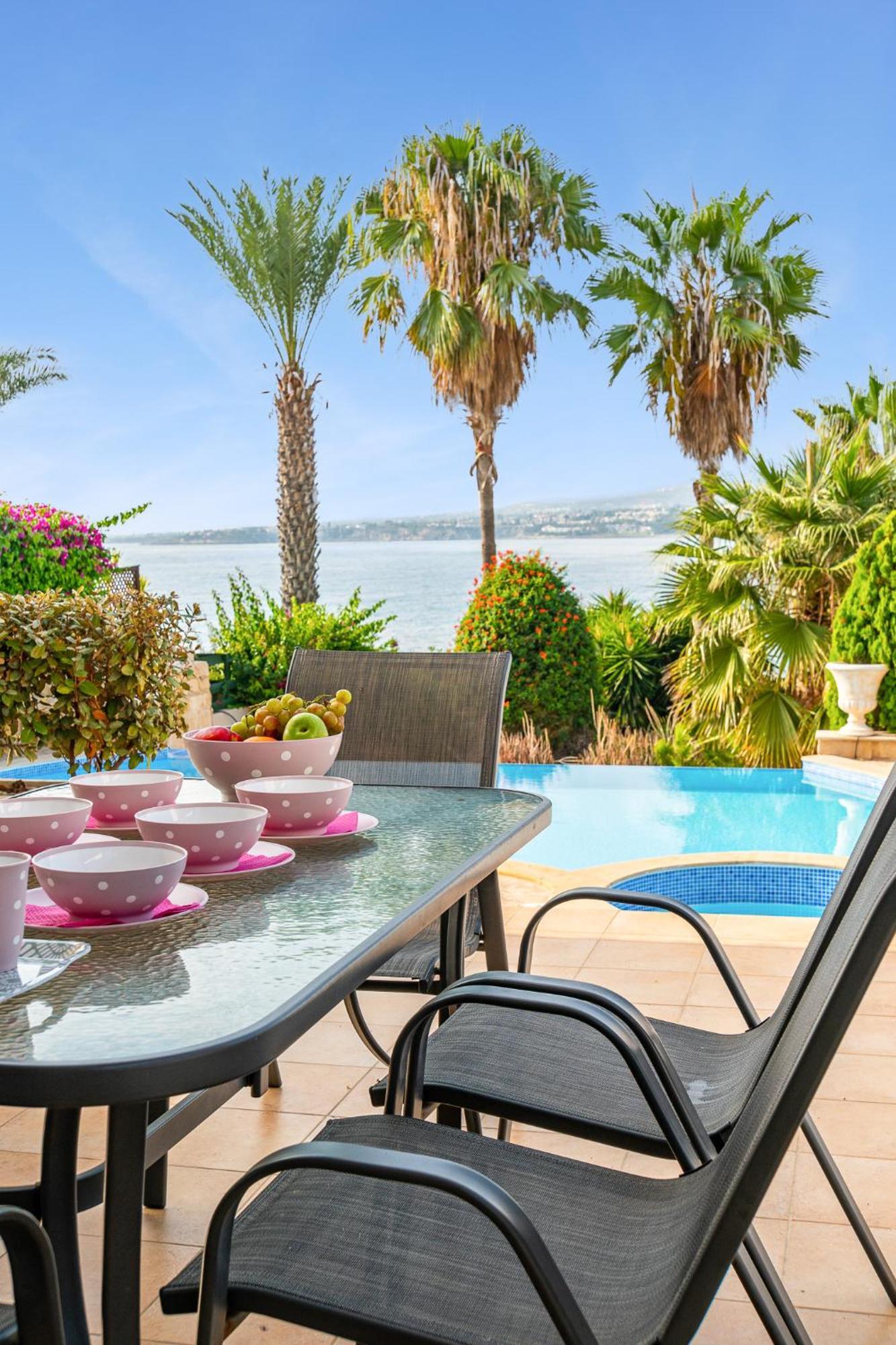 Beach Front Villa Mer Blu By Ezoria Villas Mercan Koyu Dış mekan fotoğraf